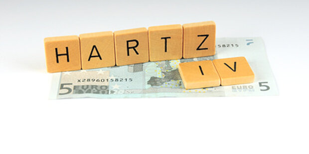 Foto: Hartz IV Anpassung © Petra Bork, pixelio.de