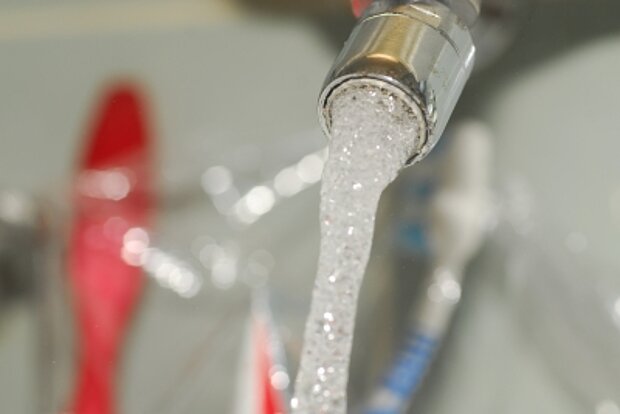 Foto: Trinkwasser © Paul Golla, pixelio.de