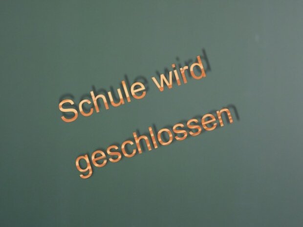 Foto: Schule © Dieter Schuetz, pixelio.de